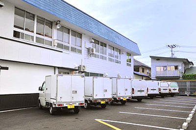 株式会社魚吉店舗外観